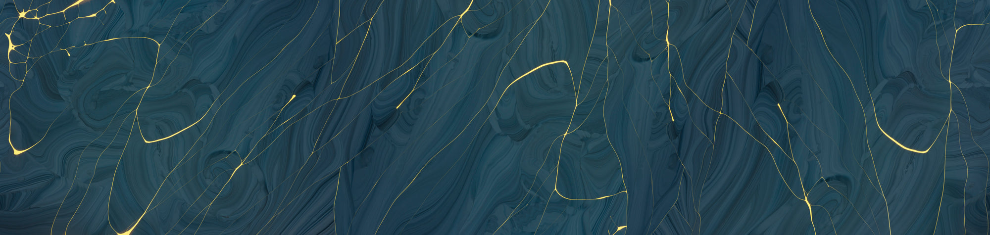 Fracture - Sodalite