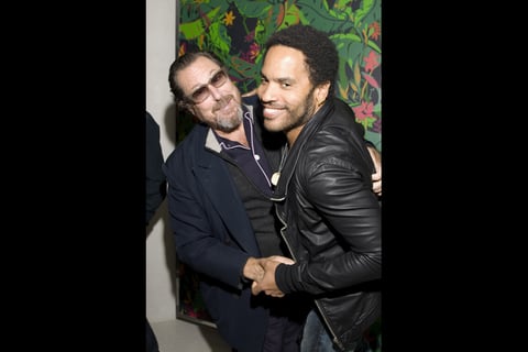 Julian Schnabel & Lenny Kravitz clown around in front of Feroz at the Flavor Paper Flavorismo party