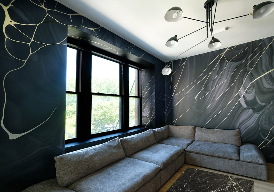 Sexy and sophisticated, Fracture in Onyx steals the show in this downtown NYC media room...and will be a hit anywhere you feature the Flavor.