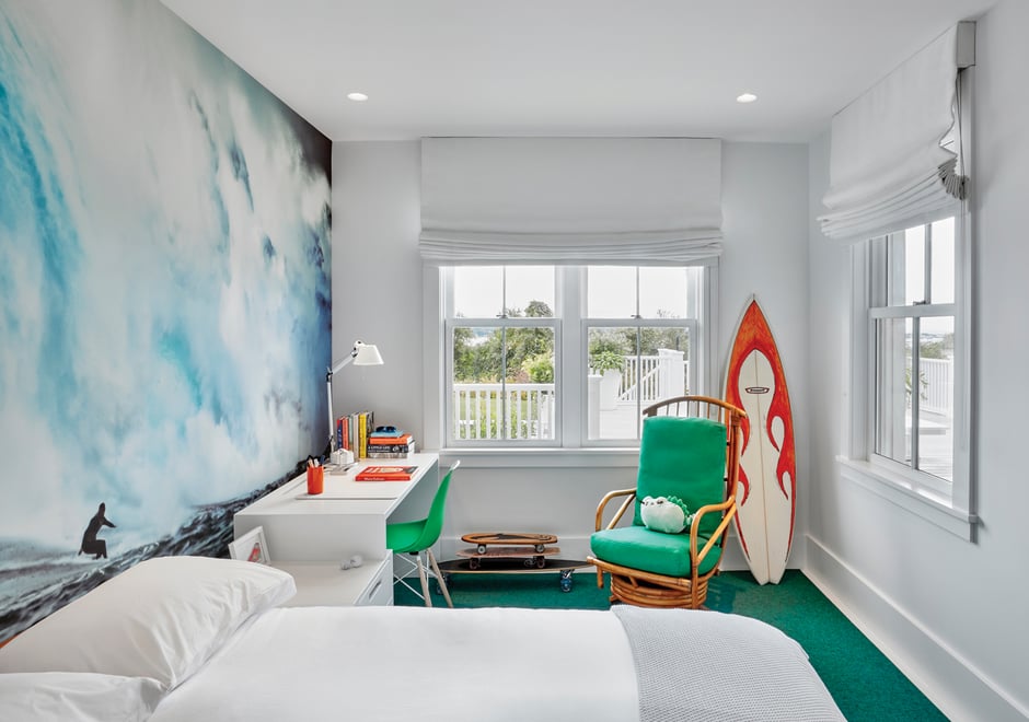 In one of her recent residential projects, Flavor Paper friend and collaborator, Ghislaine Viñas, designed the interior of a beautiful house in Montauk.  Several of the rooms are lined with our papers and they couldn't look better.  This beach side bedroom is the perfect place for our Todos Santos design.                                                         Photo Credit: Garrett Rowland