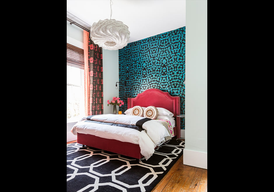 If done correctly, pattern on pattern on pattern play can rock! Case in point: this bold bedroom by interior design darling Lucinda Loya who looked to our Obscuro Flavor by Kravitz Design to add some edge to the elegant vibe. Dreamy as always, Lucinda! Photo love to Gianni Francellucci
