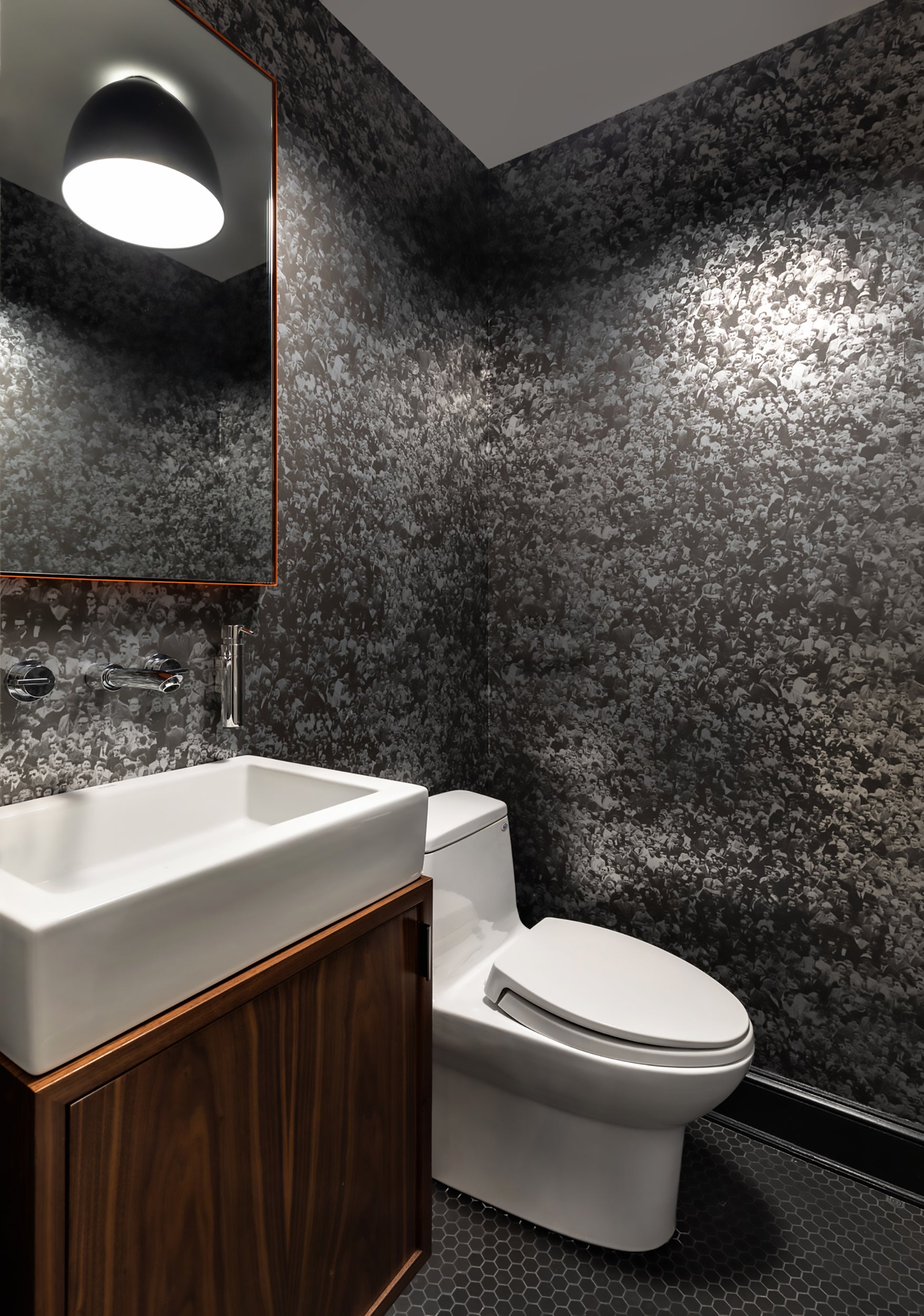 Crowd (Where's Warhol) - Licorice