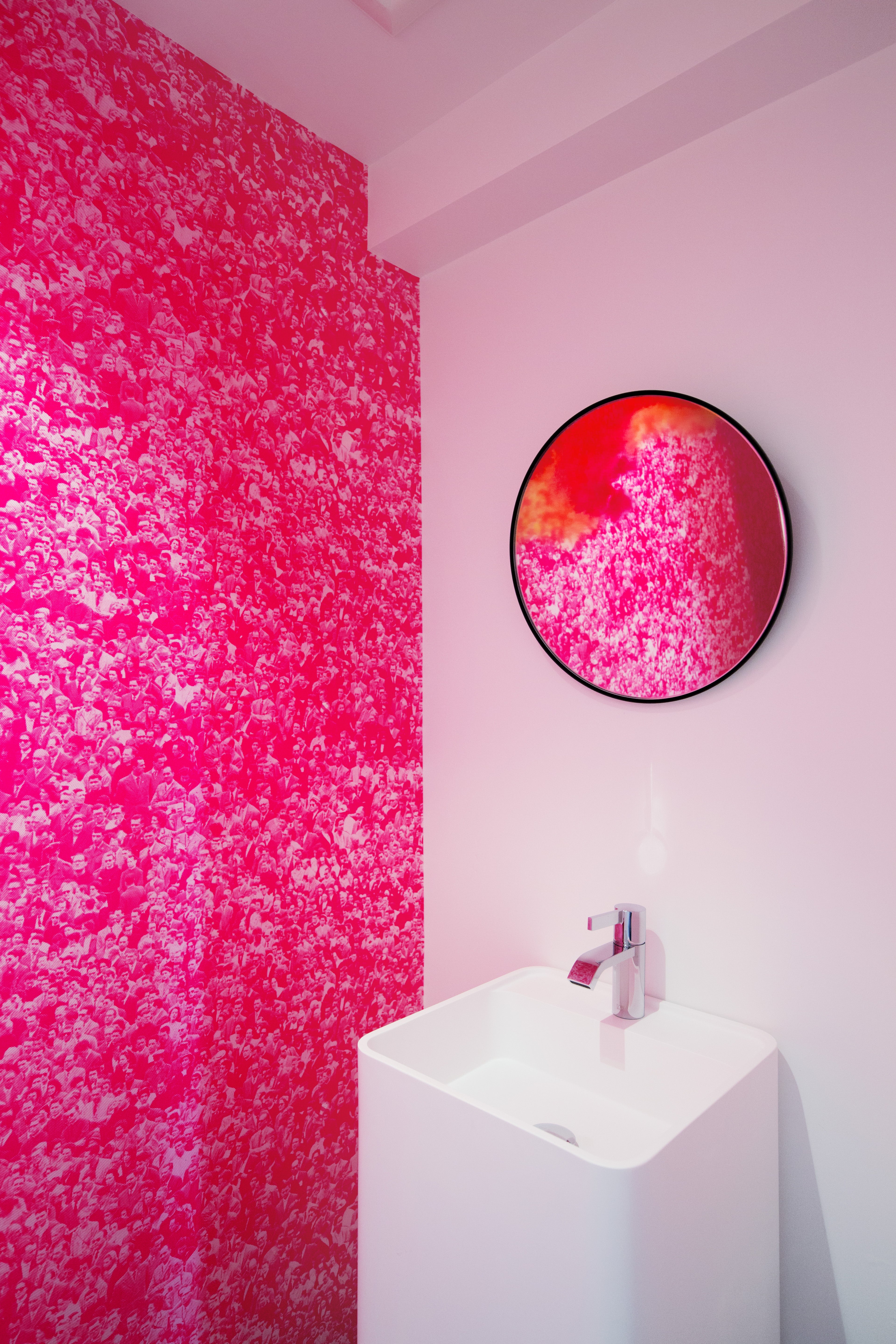 Crowd (Where's Warhol) - Aurora Pink | Flavor Paper