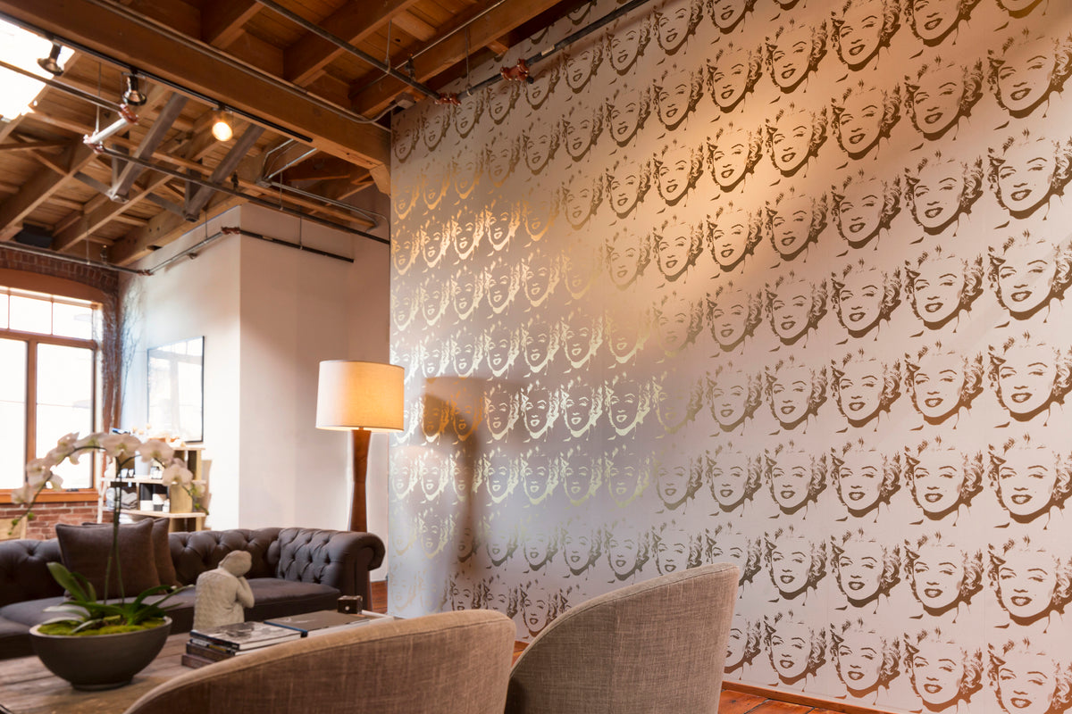 Marilyn Reversal - Sandshell