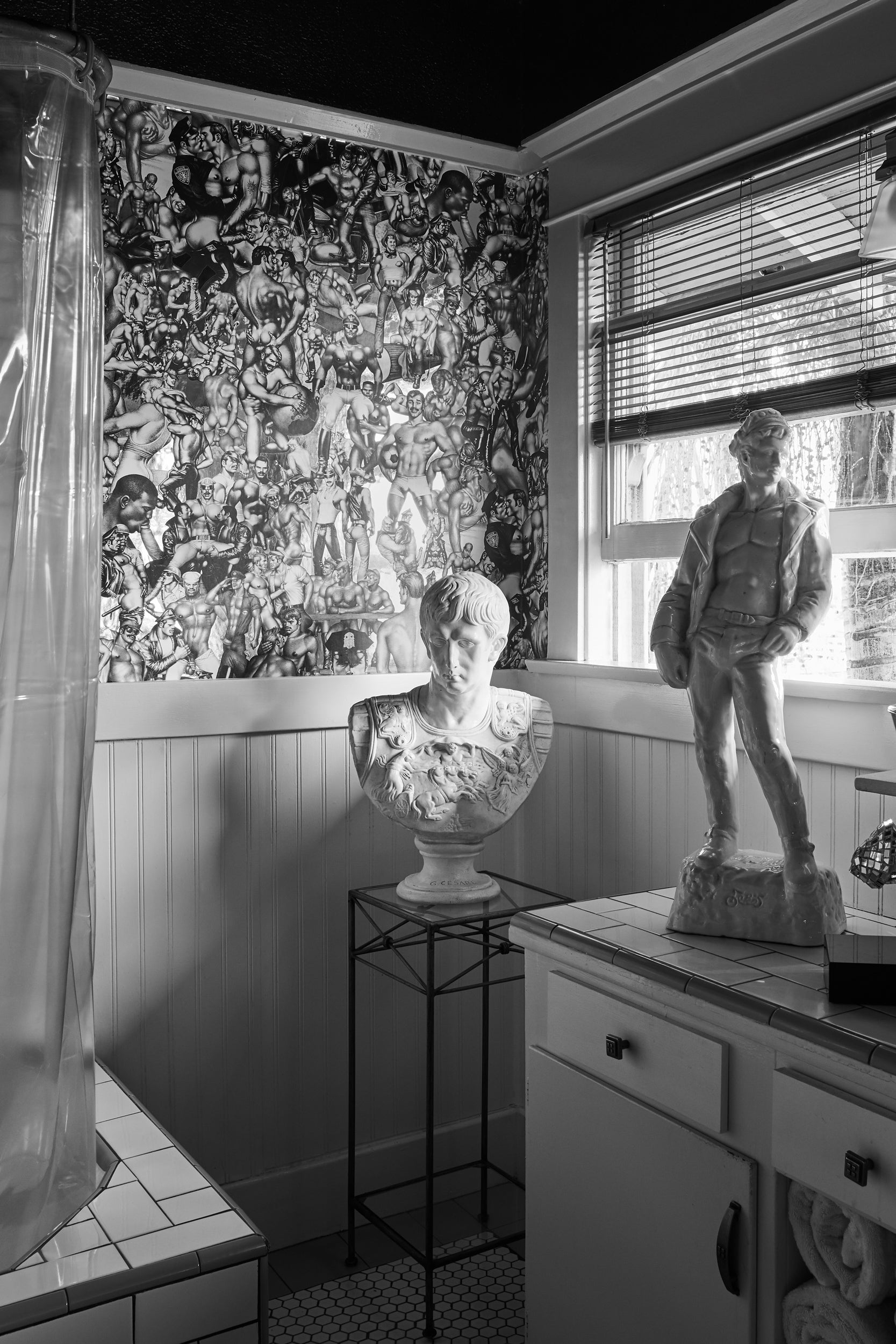 Tom of Finland XXX - Chrome