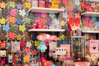 Eye-candy for your walls and sugar for your soul...the swag and sweets bar at Serendipity is as fresh as our Small Flowers EZ Papes wallpaper!